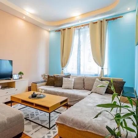 Spacious 3bd Appartamento
