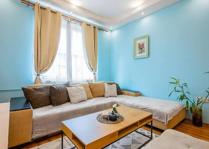 Spacious 3bd * София